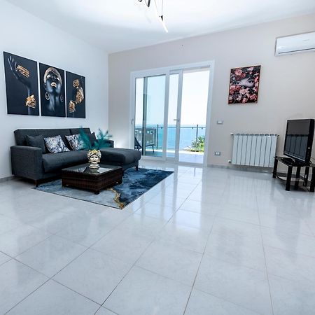 Casa Vacanza Lido شاكا المظهر الخارجي الصورة